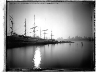 Christopher Thomas - South Street Seaport, 2001
